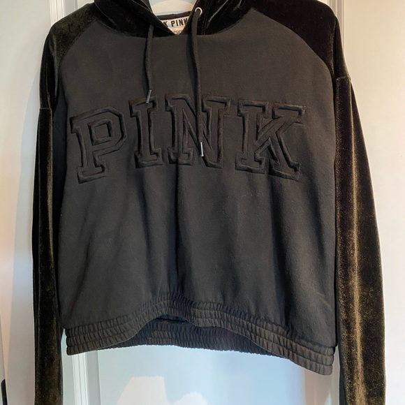 PINK tracksuit - Picture 2 of 9